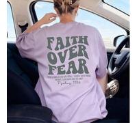 Shein Camiseta de manga corta con cuello redondo y estampado de la frase "La creencia vence al miedo", estilo casual y de resort, un artículo esencial diari