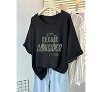 Shein Camiseta de talla grande para mujer con cuello en V, color negro, con estampado de letras "Please Consider It Over" & estampado de oso lindo, manga co