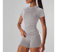 Shein Camiseta deportiva de manga corta de unicolor, pantalones cortos activos cómodos para hacer ejercicio, gimnasio, correr, club de corredores, pádel, te