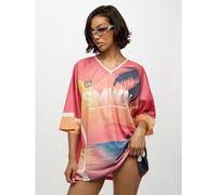Shein Camiseta estilo jersey de fútbol oversize con diseño gráfico "Bienvenido al paraíso" de equipo, cuello en V, estampado retro de día de juego deportivo