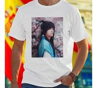 Shein Camiseta Hombre Estilo Antiguo Azul Inspirado Ancient Style Man in Blue Hanfu With Long Black Hair and Cherry Blossom Background Moda Verano Elegante