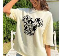 Shein Camiseta informal de cuello redondo para mujer de algodón de marca compartida de Marvel, estampado temático de Los Vengadores, tops de mujer versátile