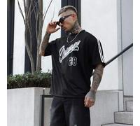 Shein Camiseta negra con cinta gráfica Chicago No.28 para hombres, ropa deportiva casual para la escuela y el uso diario