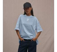 Shein Camiseta oversize de cuello redondo con logo, casual, para vacaciones, cápsula de armario, uso diario, aeropuerto, invierno, Navidad, elegante