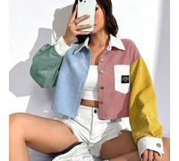 Shein Chaqueta corta abotonada con parche de letra y bolsillo de pana para otoño/invierno