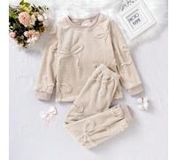 Shein Conjunto de 2 piezas de ropa de estar en casa informal con pantalón largo y manga larga en terciopelo jacquard con mariposa color albaricoque para niñ