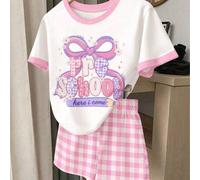 Shein Conjunto de 2 piezas para niña pequeña, camiseta de manga corta con cuello redondo y shorts a cuadros casuales, con aplique bordado de letra linda "Pr