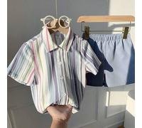 Shein Conjunto de camisa de cárdigan de manga corta con cuello polo color albaricoque y pantalones cortos de cintura elástica para niños pequeños, de tela j