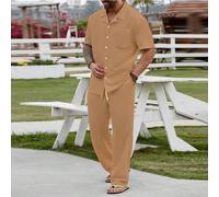 Shein Conjunto de camisa de manga corta con bolsillo y textura de un solo pecho y pantalones holgados con cintura de cordón para hombres de talla grande, va