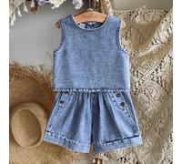 Shein Conjunto de niña bebé de moda coreana de verano con chaleco de mezclilla sin mangas y shorts de mezclilla desgastados, conjunto de vestir elegante ade