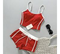 Shein Conjunto de top corto rojo y camiseta de mujer para playa, combinado con shorts de verano lindos y top de verano lindo, traje de baño perfecto para el
