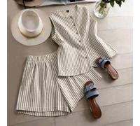 Shein Conjunto de verano de talla grande de camiseta y pantalones cortos a rayas, estilo francés, para viajes y vacaciones, dos piezas para vestir