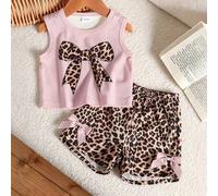 Shein Conjunto de verano para niña con estampado de leopardo en color albaricoque, top sin mangas texturizado y shorts con estampado de leopardo con acento