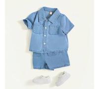 Shein Conjunto informal de 2 piezas para bebé niño de primavera y verano, compuesto por camisa de botones con bolsillos de parche en azul lavado y pantalone