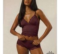 Shein Conjunto multipaquete de top camisola con busto triangular, ribete de encaje y tirantes ajustables, y bóxer ajustado tipo boyshort, ropa interior cómo