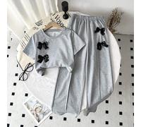 Shein ¡El esencial del armario de la persona relajada ha llegado! El color gris pálido de baja saturación tiene un suave filtro, la parte superior de manga