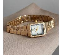 Shein Este reloj de cuarzo con nudo de bambú cuadrado en oro/plata es adecuado para uso diario y también es un regalo perfecto para cumpleaños y Navidad.