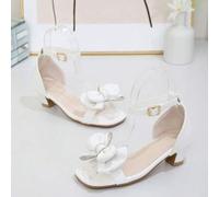 Shein Estos zapatos de tacón alto con sandalias de rhinestone y moño de satén blanco para niños son adecuados para citas con amigos, salidas diarias y reuni