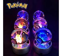 Shein Figura de Pokébola de con Pikachu 3D y Charizard, Lámpara de noche LED con base de colección de figuras de Poké Bolas coloridas, Regalos