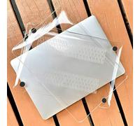 Shein Funda protectora de carcasa dura resistente a los arañazos compatible con MacBook Pro y Air - Negro transparente y transparente, diseño que cumple con
