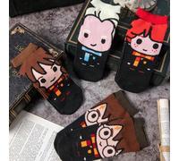Shein Harry Potter 4 pares de calcetines para hombre, calcetines cortos tipo academia con diseños de personajes de dibujos animados de la academia de magia,