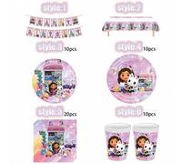 Shein Juego de vajilla desechable decorativa con el tema de Gabby's Dollhouse para fiestas y reuniones, suministros populares para fiestas y reuniones de fe
