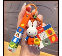 Shein Llavero clásico de MIFFY - ¡Icónico encanto de conejo holandés! El diseño minimalista se encuentra con la utilidad diaria, perfecto para llaves, acces
