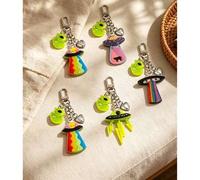 Shein Llavero de Alienígena OVNI con Rayo, Accesorios para Bolso, Encantos para Bolso, Charm para Bolso, Colgante Arcoíris, Colgante de Pato Alienígena, Acc