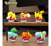 Shein Llavero de peluche de Poké Ball luminosa de Pokémon - Pikachu, Eevee, Squirtle, Charmander | Decoración de coche/escritorio | Diseño 3D súper lindo |