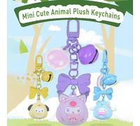 Shein Llavero oficial de Sanrio Animal Friends, mini llavero de peluche adorable con lazo y cascabel, diseños de My Melody, Kuromi, Cinnamoroll y Pochacco,