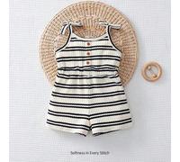 Shein Mono de punto suave a rayas para bebé niña con shorts