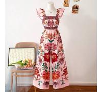 Shein Mono suave con base beige con vibrantes patrones florales rojo-naranja y hojas verdes, creando una estética de jardín primaveral viva. El escote cuadr