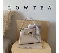 Shein Nuevo bolso de mano de mujer con estampado de lichis de verano, correa de hombro ajustable y elegante para uso diario, bolso de hombro/cruzado minimal