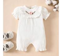 Shein Nuevo mono de verano para bebé niña de cuello redondo beige con mangas cortas abullonadas, shorts con bordado tridimensional, lindo, elegante, sencill
