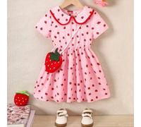 Shein Nuevo vestido de verano para niñas de 4 a 7 años con estampado de fresa, manga corta con volantes y bolsa colgante con forma de fresa, conjunto inform
