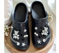 Shein Nuevos sandalias de mujer con diseño hueco de oso adorable, transpirables, ligeros, de estilo informal y deslizamiento fácil, adecuados para uso inter