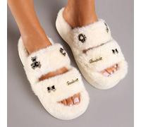 Shein Pantuflas de piel con punta abierta y aplicaciones 3D en suela gruesa
