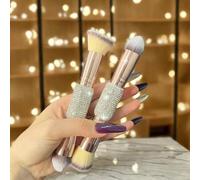 Shein Pincel de contorno de doble punta de lujo con diamantes - Pincel de maquillaje suave y en ángulo para rubor y iluminador, herramienta cosmética 2 en 1