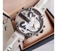Shein Reloj cronógrafo DIESEL Mr. Daddy 2.0 para hombres - Esfera blanca con correa de cuero y silicona blanca | Reloj deportivo multifunción, resistente al