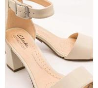 Shein Sandalia Clarks 26177448 Deva Mae Ivory Leather de Mujer