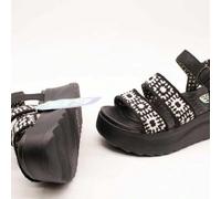 Shein Sandalia Hey Dude HD43200-066 Delray Black de Mujer
