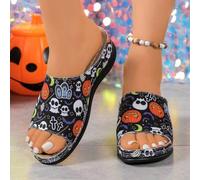 Shein Sandalias de plataforma versátiles para ciudad y exterior con elementos divertidos de esqueleto, calabaza, fantasma y murciélago en color contrastante