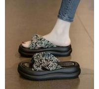 Shein Sandalias de playa de roca, chanclas verano para mujer con suela gruesa, nueva colección 2025 con bordado chino, modelo de un solo toque para vestir a