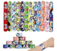 Shein Set de 12 brazaletes de presión con personajes de Bluey - Pulseras de colores de dibujos animados (Bluey, Bingo, familia y amigos) Regalos de fiesta p