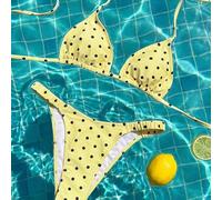 Shein Set de 2 piezas Conjunto de playa para mujer, moda linda y sexy para vacaciones, parte superior corta con estampado aleatorio de lunares, escote halte