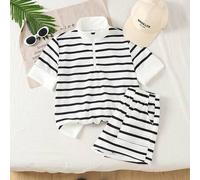 Shein Set de 2 piezas Estilo deportivo casual para adolescentes/mujeres jóvenes, Polo de manga corta con cremallera y cuello clásico a rayas negro y blanco