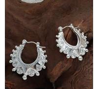 Shein Set de 2 piezas Pendientes de acero de titanio con diseño estético francés de engranajes de metal pesado, accesorios de lujo para mujeres