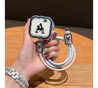 Shein Set de 3 protectores de cable de datos y cargador, con diseño de onda pintada con UV y patrón de 26 letras A/B/C/D/E/F/G/H/Y/J/K/L/M/N/O/P/Q/R/S/T/U/V