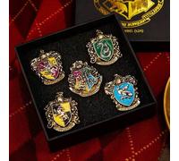 Shein Set de 5 piezas de broches de insignias interesantes y lindos, regalos conmemorativos (incluye caja de regalo), de vuelta a la escuela