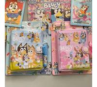 Shein Set de libreta de notas portátil y mini cuaderno con figura de Bluey, el anime. Cuaderno de dibujos animados muy adecuado para festivales, fans, escue